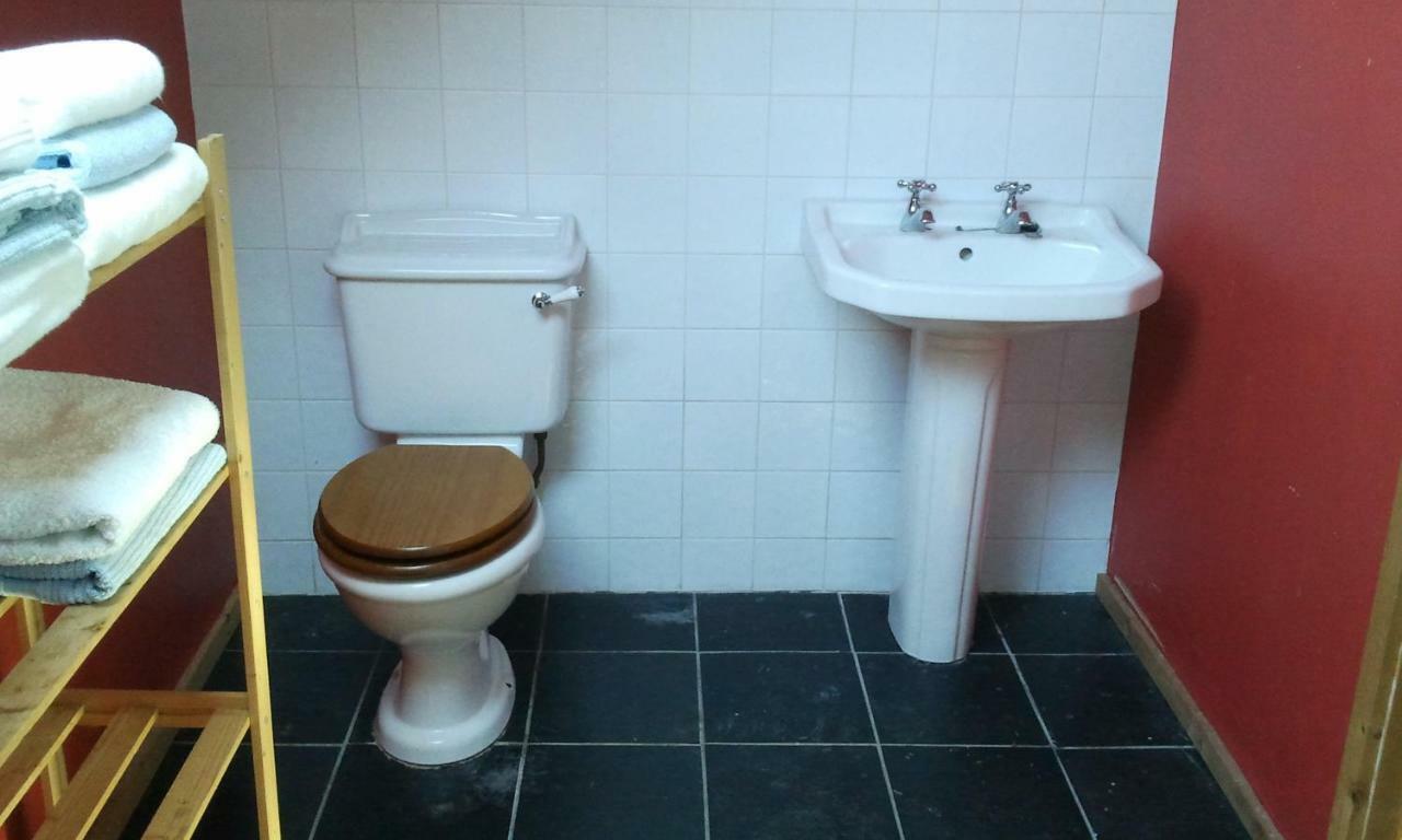 The Village Studio Apartments Moate Luaran gambar